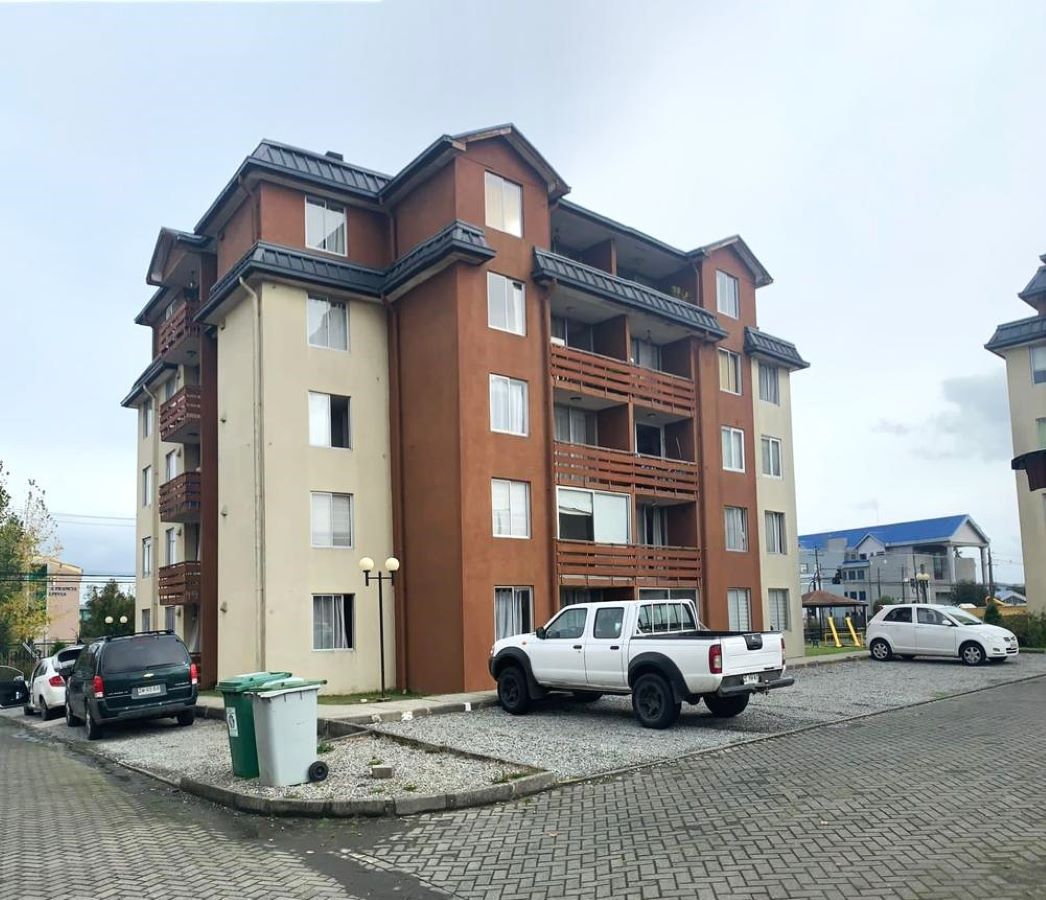 Vendo Departamento en Condominio Lomas del Río