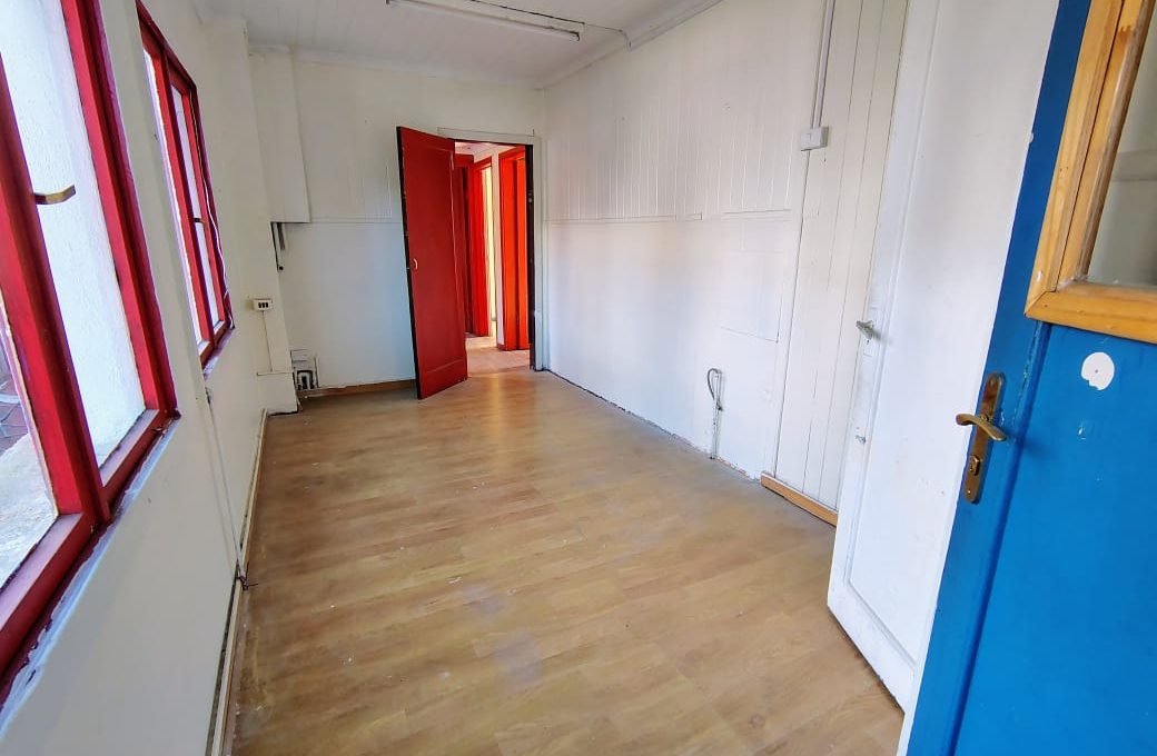 35e2f843-deb6-41e1-97b4-984381ddd76a