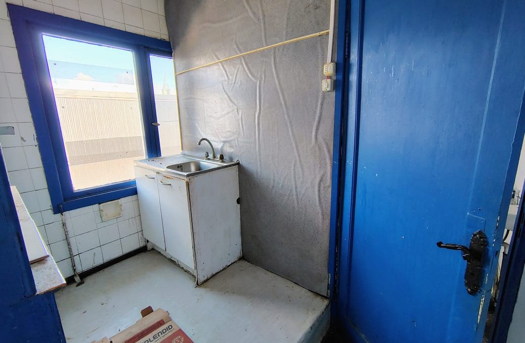 41f307a6-d524-4771-8144-db65587e0ac4