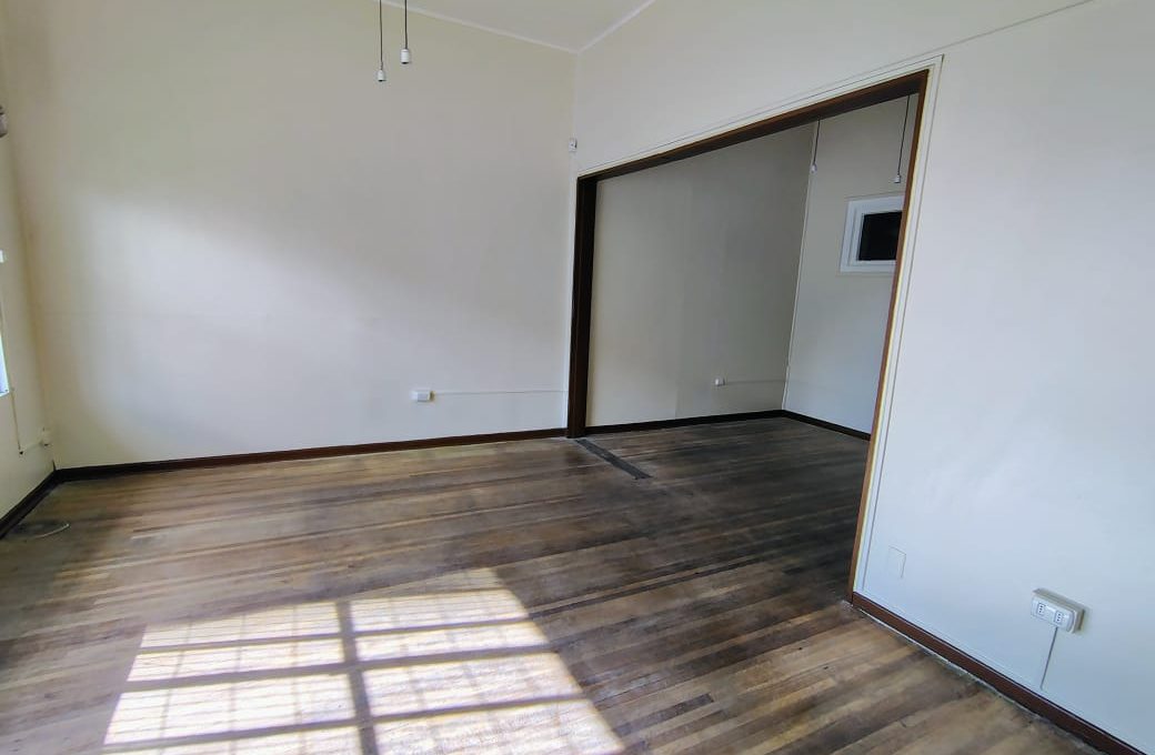 eab4f933-aa98-448c-95c4-379f38a8b9ea