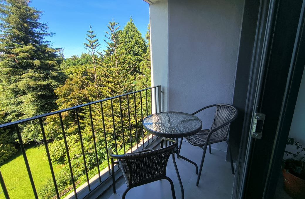 04fad2bc-cefc-48cb-b63b-4831b3f1e545