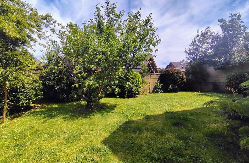 32b7bd3b-4edb-43a1-815e-cbf594f77aaf