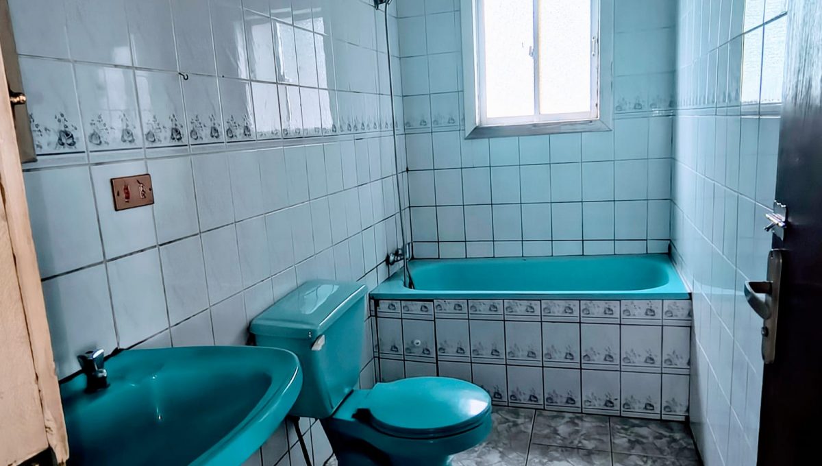 WhatsApp Image 2025-12-01 at 15.30.28