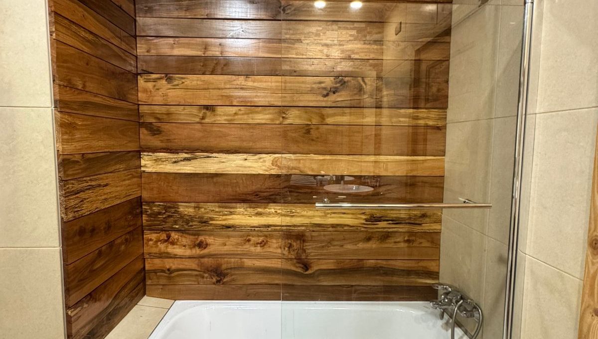 cc1ebcbf-4a40-4abb-94c8-5f453c27b751