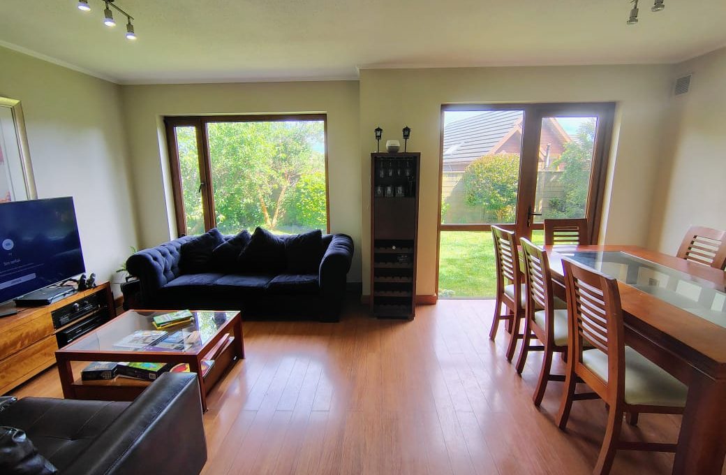 d815d620-6a14-48b0-a5f4-53c40e8686f5