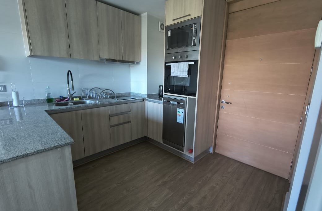 d898b64a-1f0c-433b-8095-0d5fb3152cdb