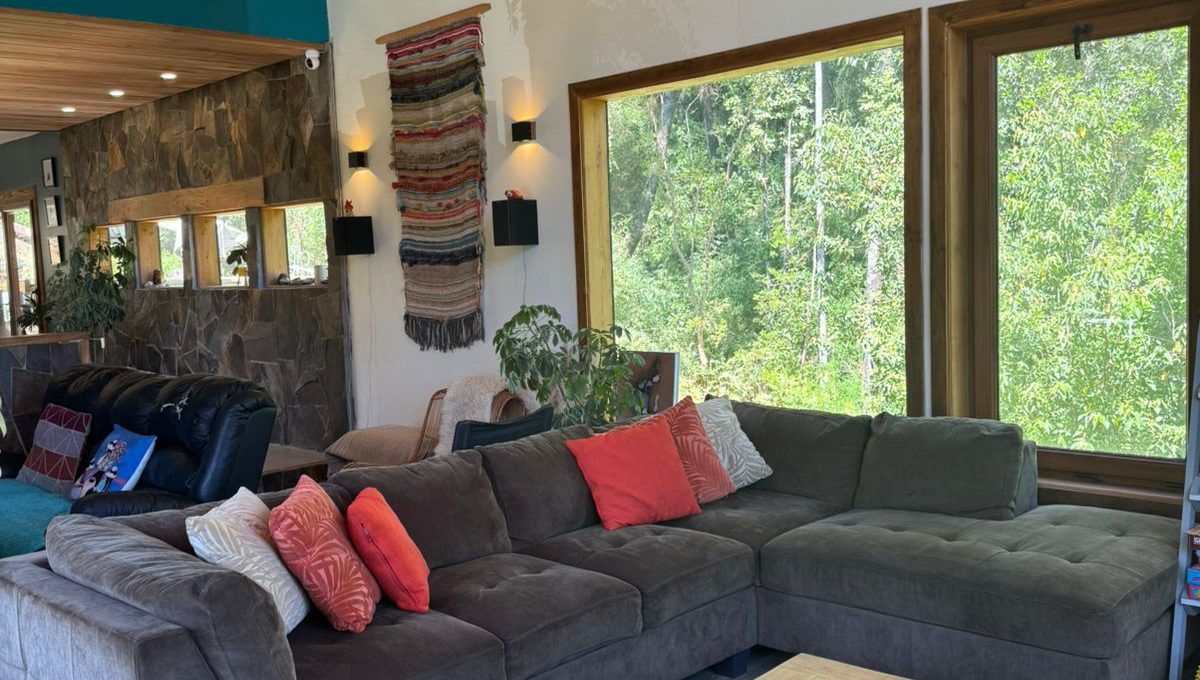 db7bd810-342a-4617-a85b-c7fad051989e