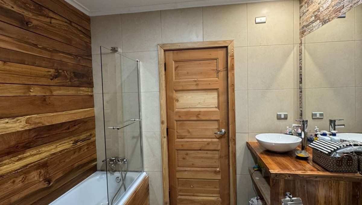 ea3962e3-bfad-4fe5-8101-6a388ce6fa9e