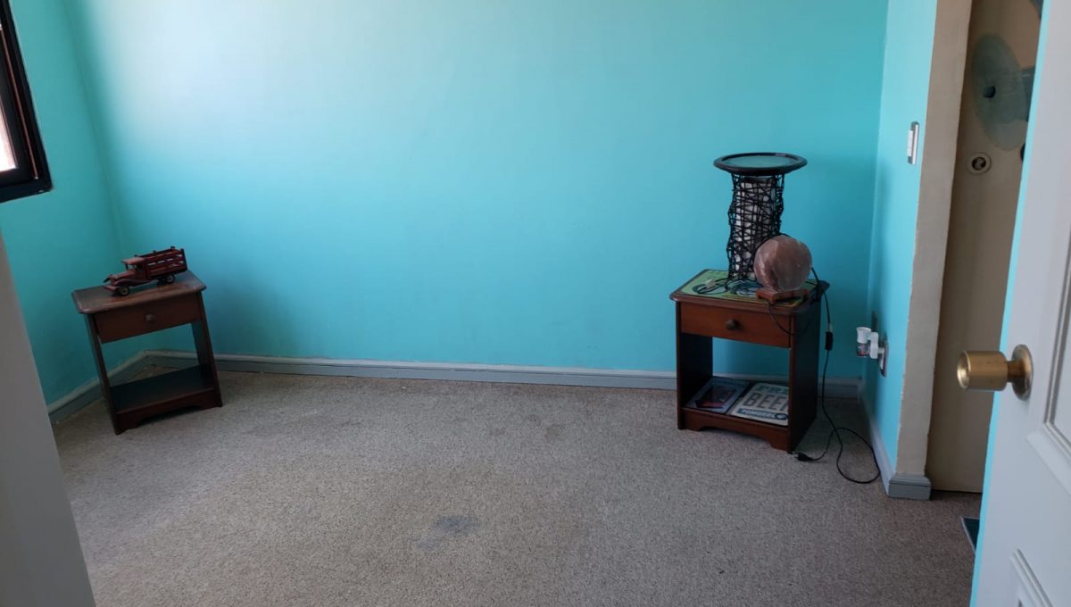 ecc470ed-7838-406c-bf31-e1c72becdb43