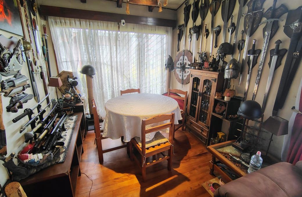 edeaeadb-8539-47b4-aeb6-753fd72e7476