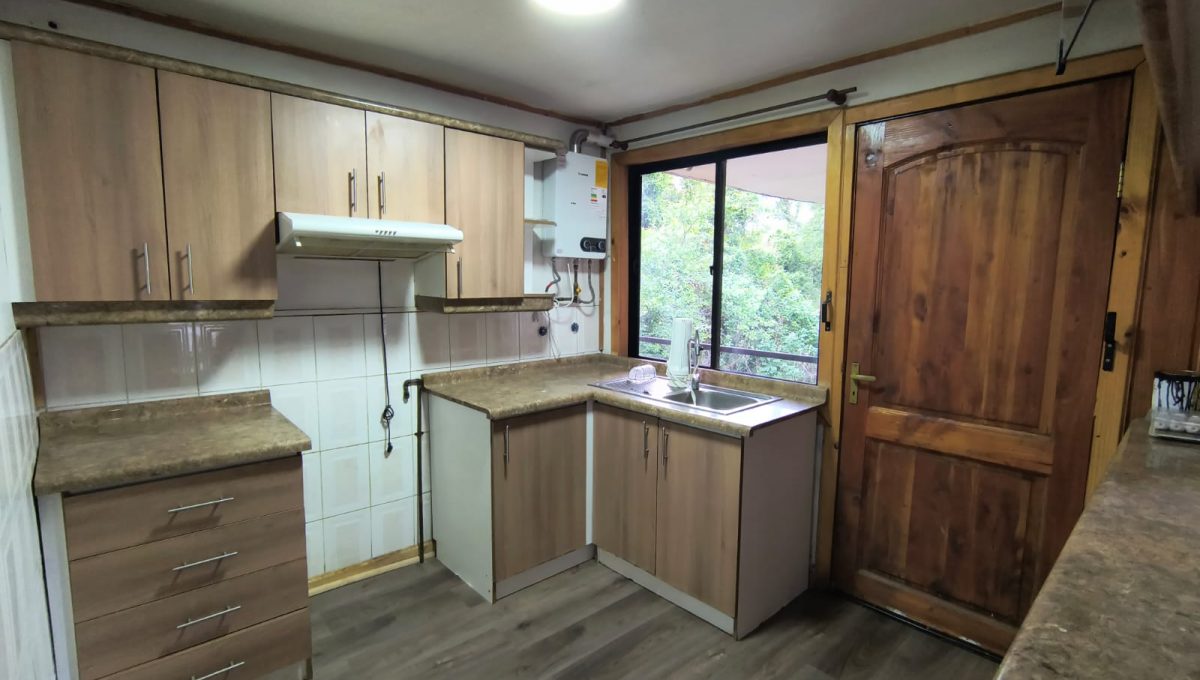 11e6325b-2fab-46c4-8387-4024e411a494