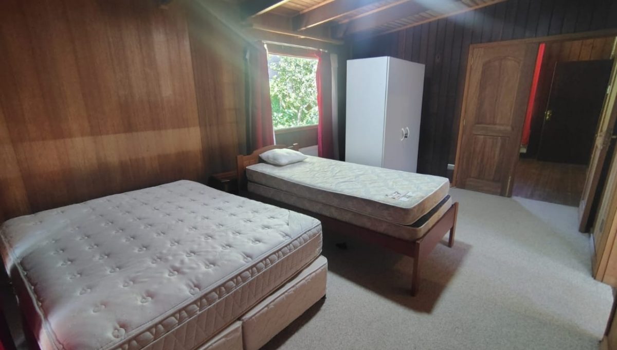 2f16e393-24b7-4a96-b706-bd6f4fb0dce7