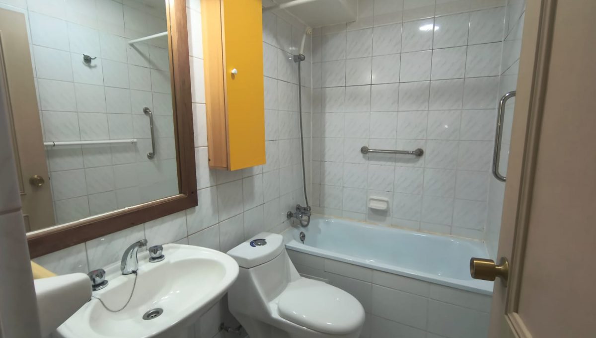 38cad328-1aec-4b64-814d-c56cf8bee60d