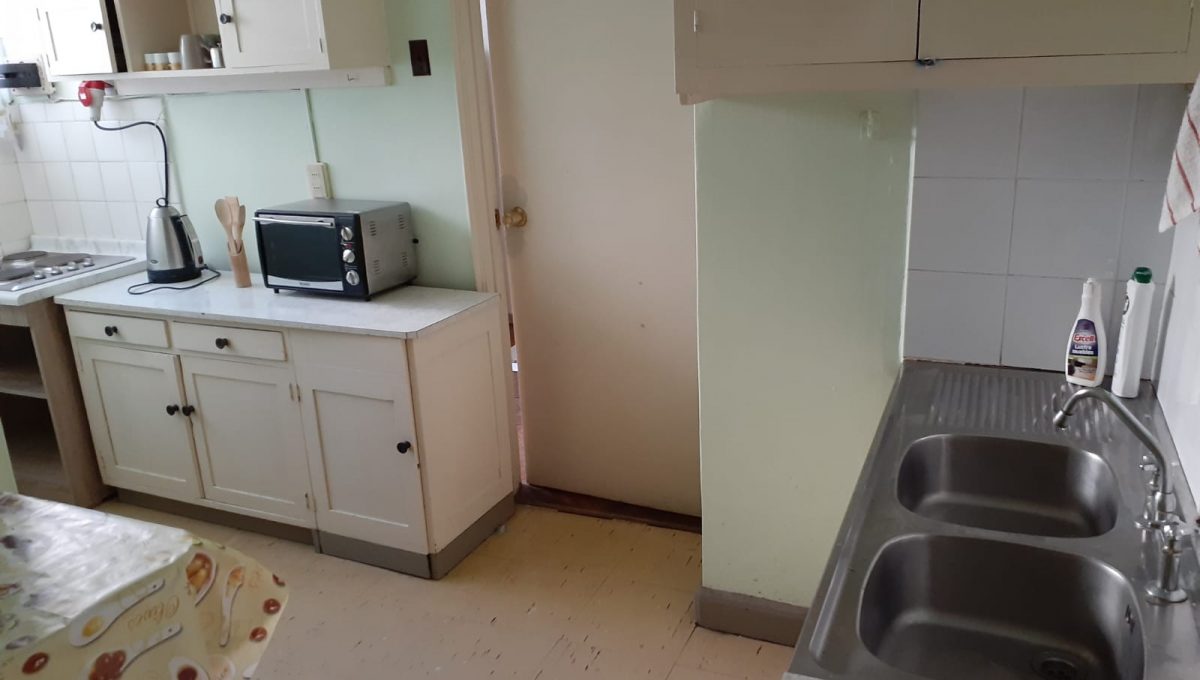 5cad2a82-acf4-4ff7-93b2-08088c712cf3