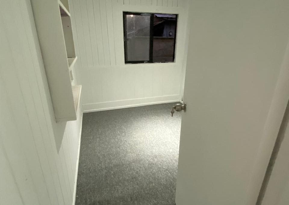 23349e9b-a04b-4e32-8b96-cfe0f590714c