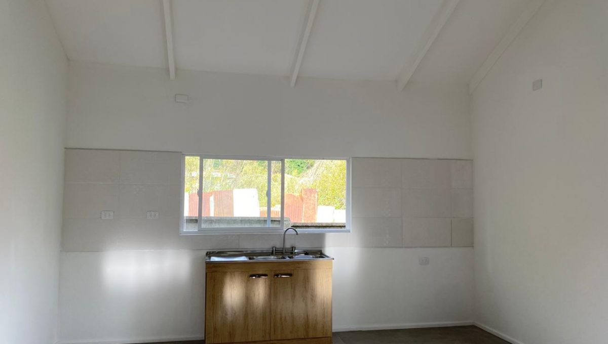 402779cc-b685-47c3-bc1e-16f8e730253b