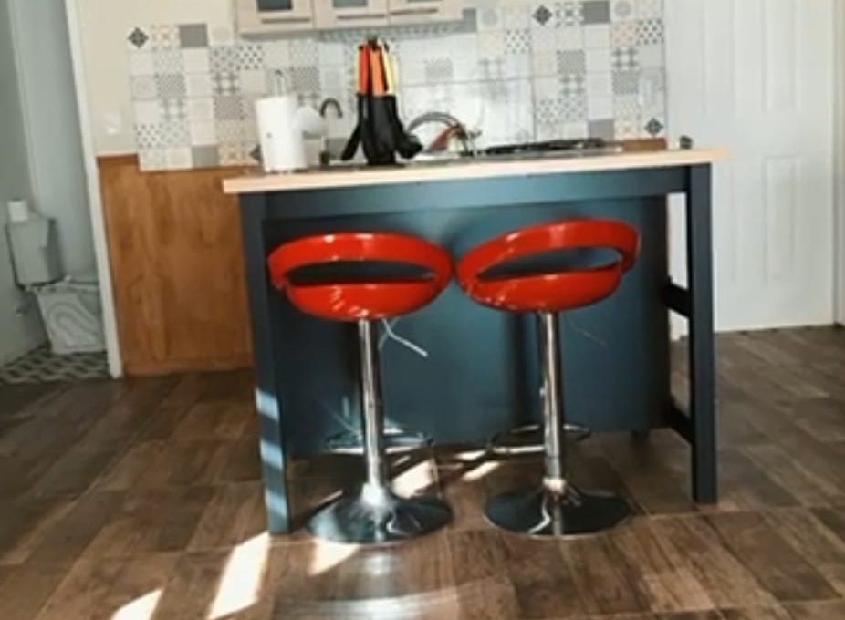 a5c0b502-47d2-40f8-9c5e-258aaf39e519