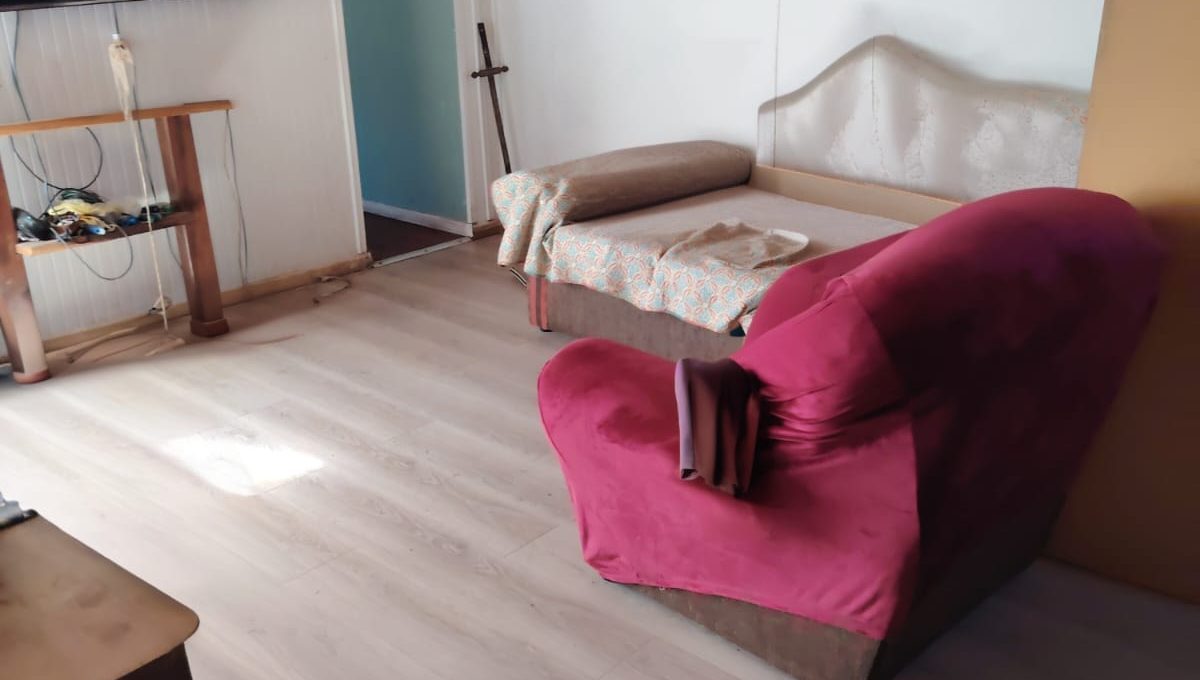 c02a7065-df0f-48b5-a6d9-0d4d327beed1