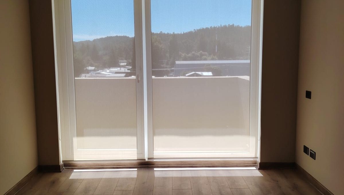 c121f746-2354-411c-ae61-52d07b96e3e8