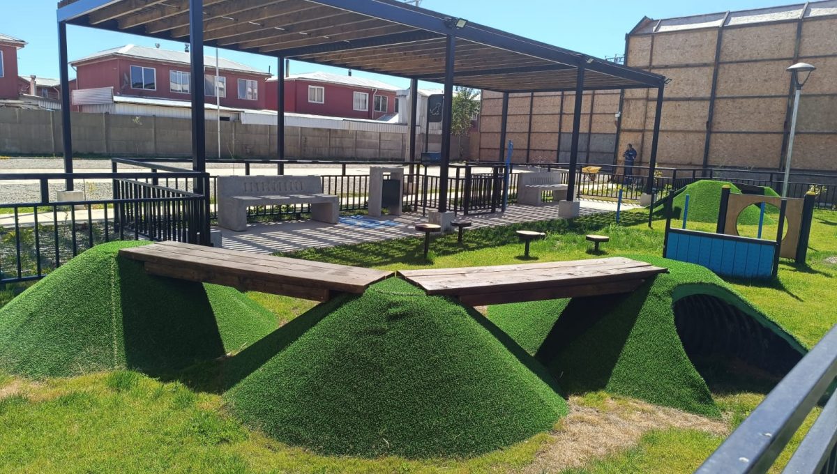 d2276160-b121-4b63-8f2e-9331d3b4ef64