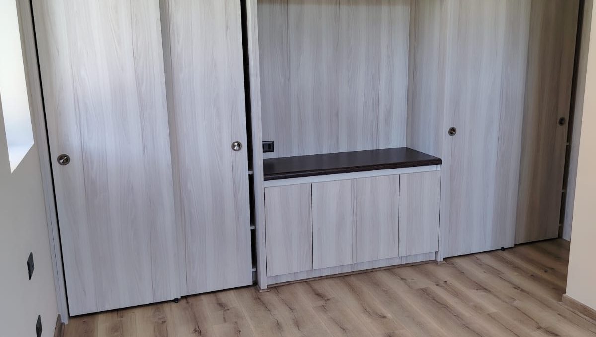 f8f55d95-185e-416f-a89e-68a9458d5bb5