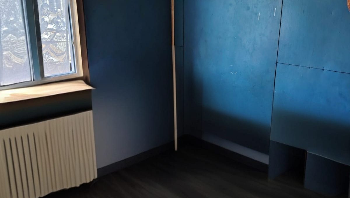 fb7ba1a8-ac85-48d9-a4d9-1317940b7e5c