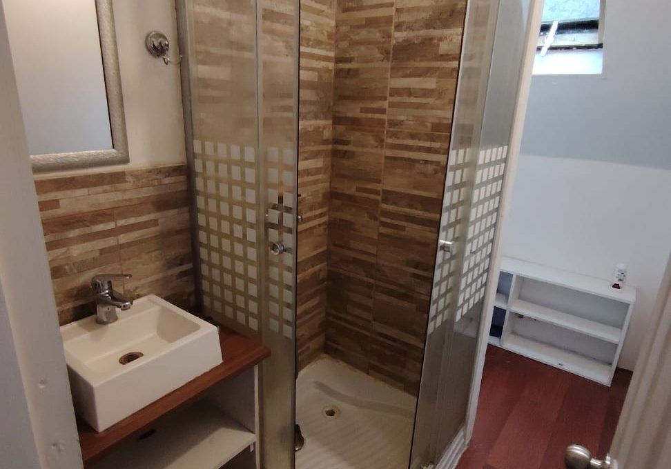 05f41243-c531-4478-b6a8-d8306e0b832b