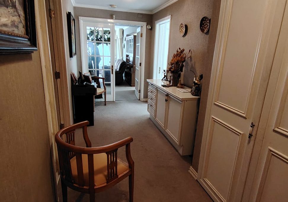 08439b8a-1bb3-4977-abf9-10d27cbca715