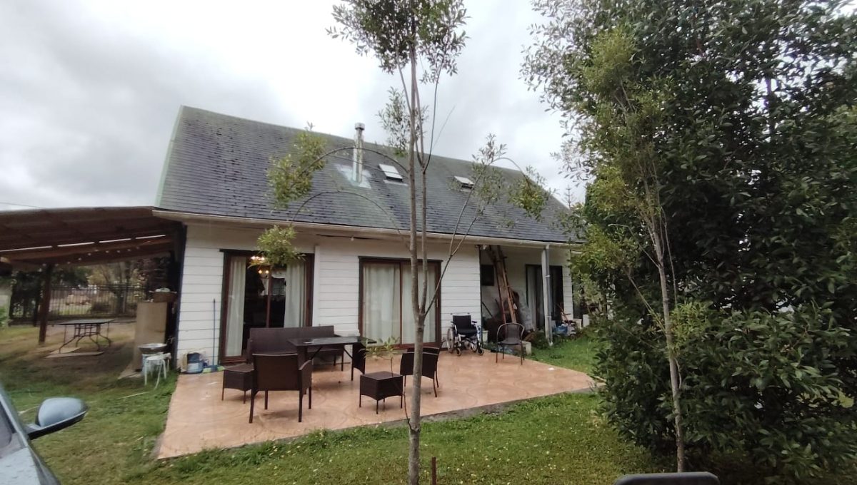 3f8838b6-affb-44bd-8502-b8a75710b858