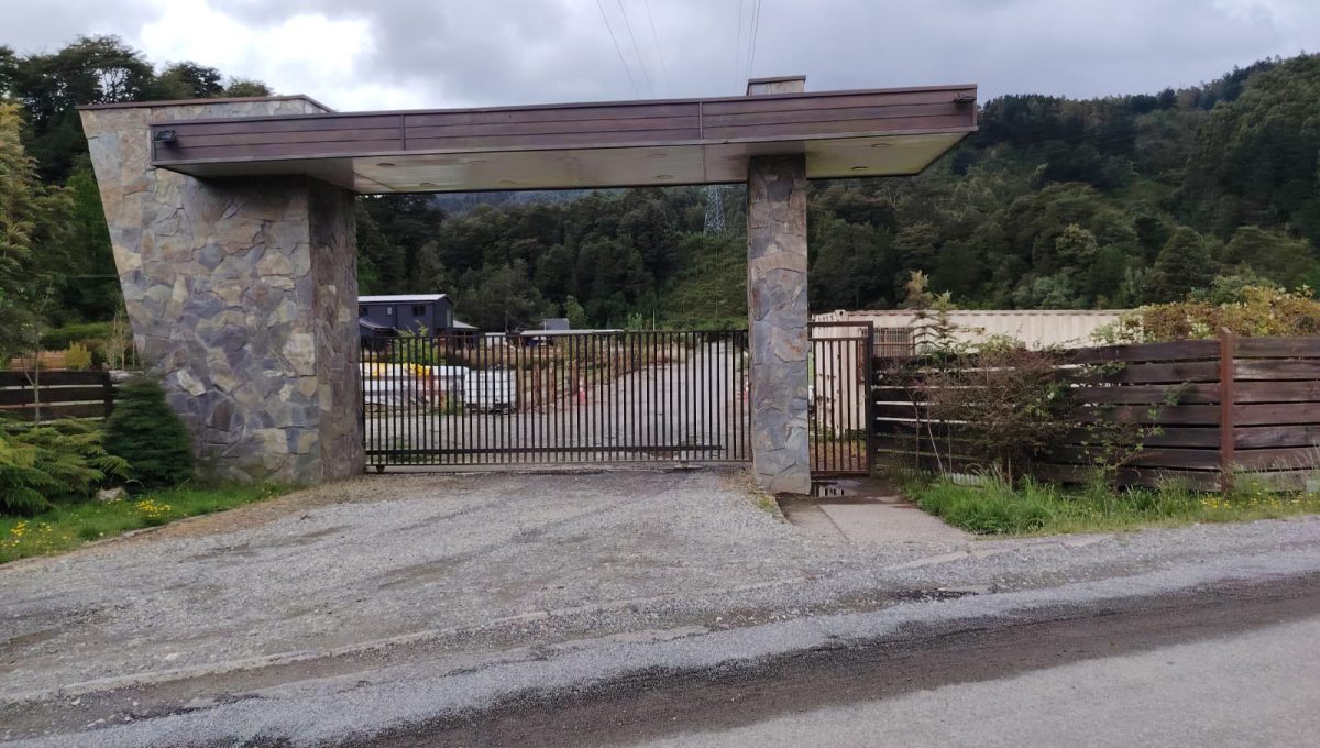 3fcd723b-2126-4b65-a274-6234c45debe5