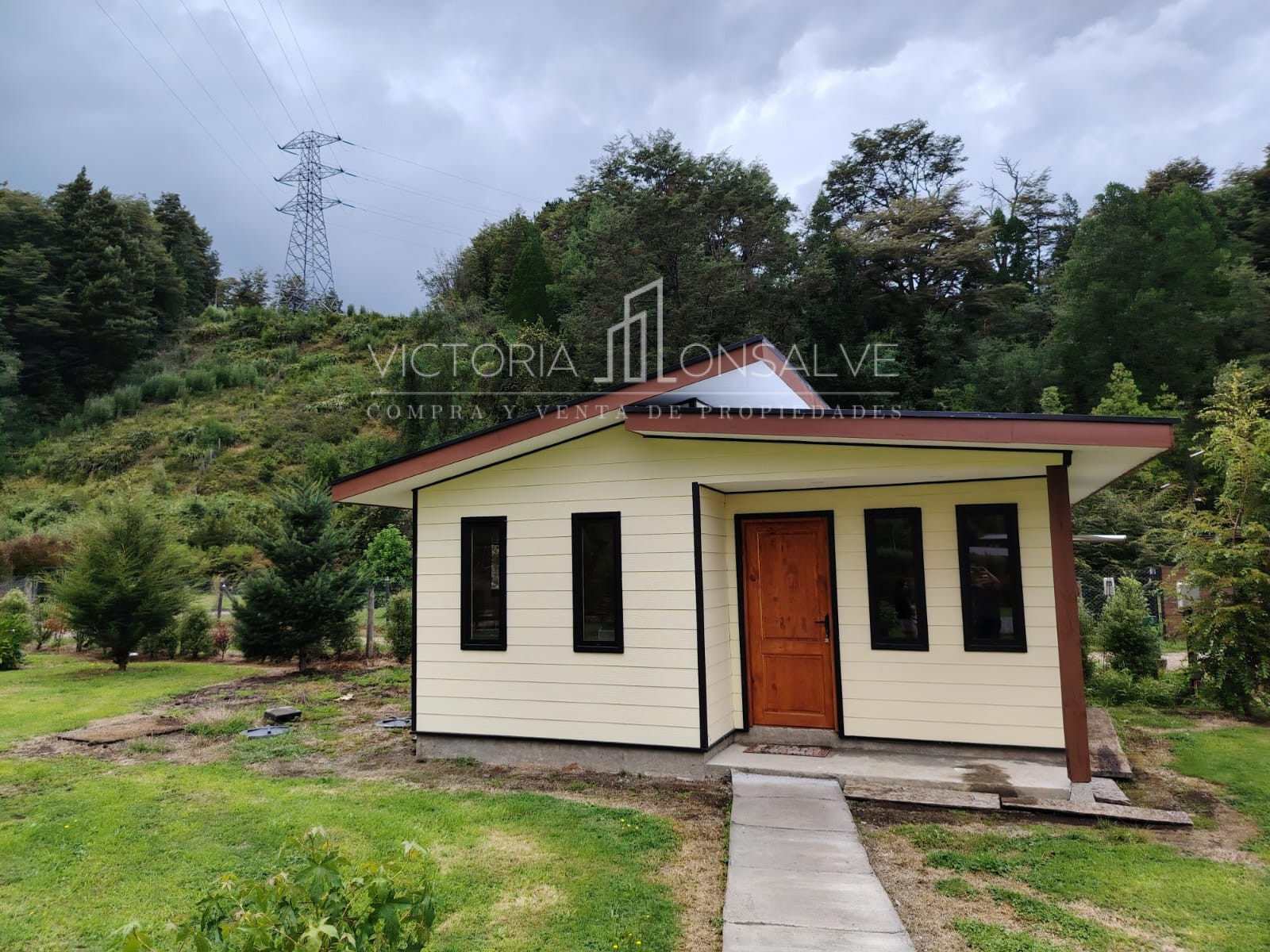 Arriendo Cómoda y Acogedora Cabaña – Sector Vuelta de la Culebra