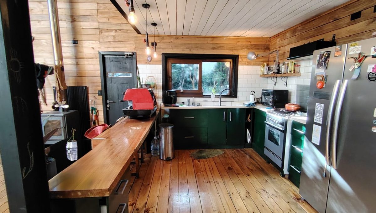 8d351bf0-5423-469d-b8c8-eead2c6d84f7