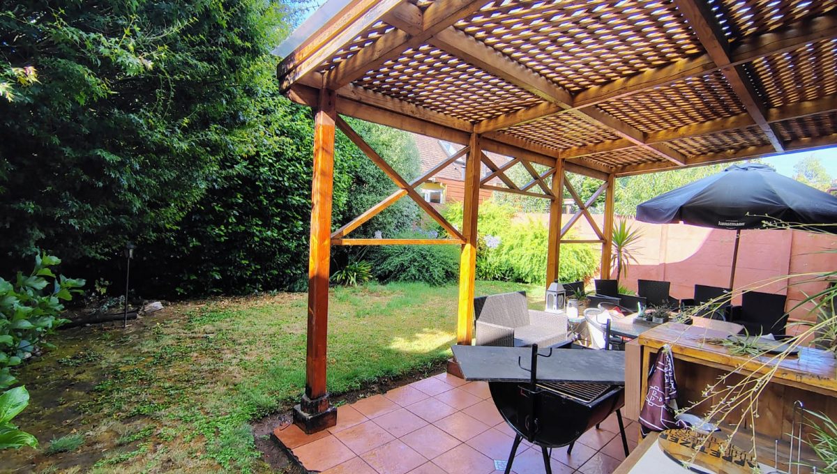 aca842c5-8301-450c-aee0-0c5c16e2c6ff