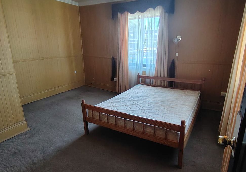 b4bb4962-c12a-4c95-b321-e973e3c53a34