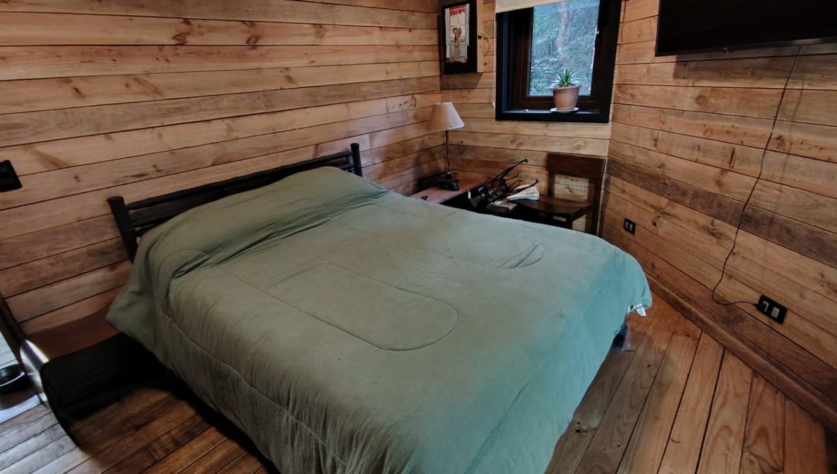 bf33509b-b1ce-4759-a57f-c953b711076a