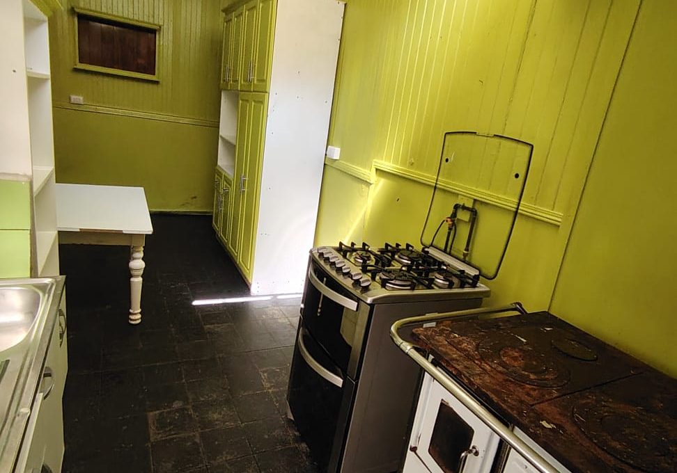 c98ec7d4-9faf-4e40-a613-ca0213579765