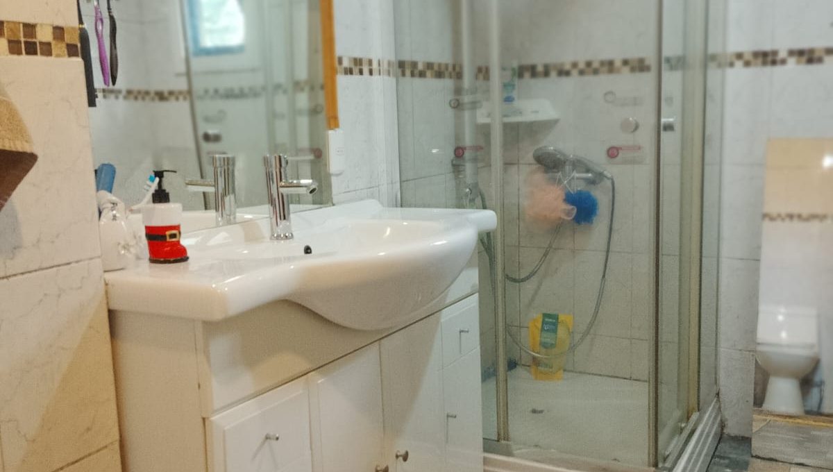 e5cea72e-0b43-4f48-9081-65b3e106fdec