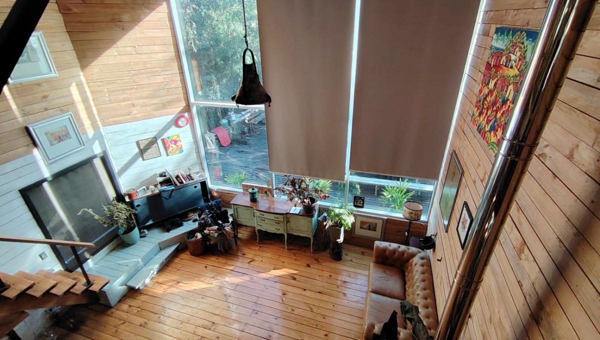 f3402b4b-158e-4e21-8be9-239d8ee8dc87