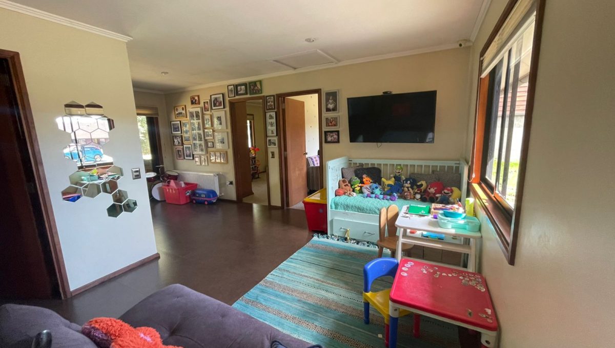 5b072c24-53a2-4073-9f96-f64b5e272fe5