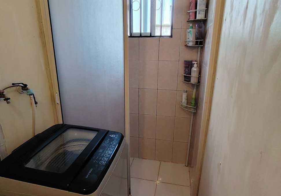 82b93cf7-3d11-44b6-ba29-20151bbbe135