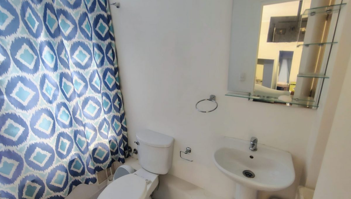 9372c165-7cce-485f-ae25-639a3680f107