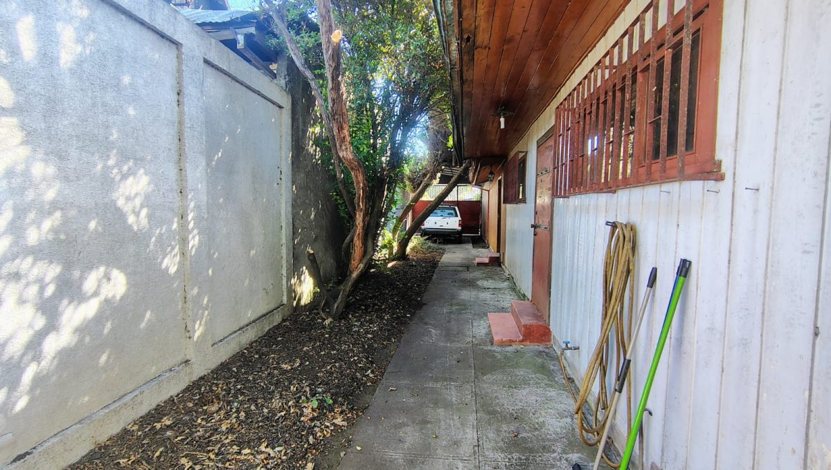 a09d2f4b-12b0-4f27-b5aa-d57fe4beafbe