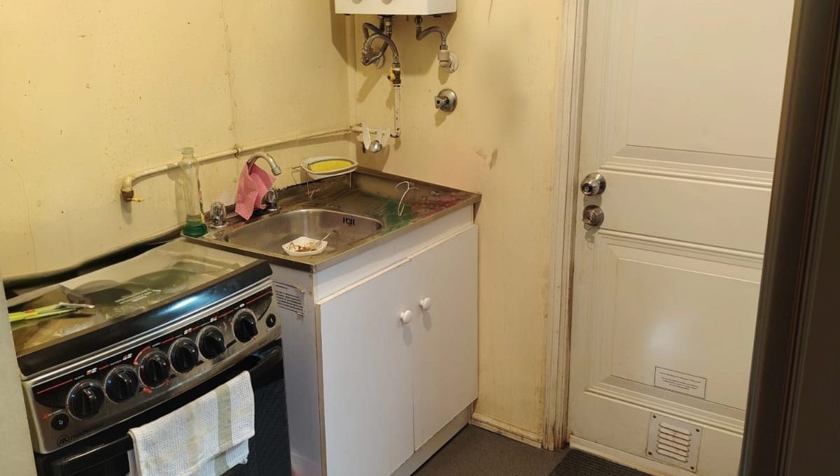 c1129615-56b3-420d-a48f-78d7ce3e0027