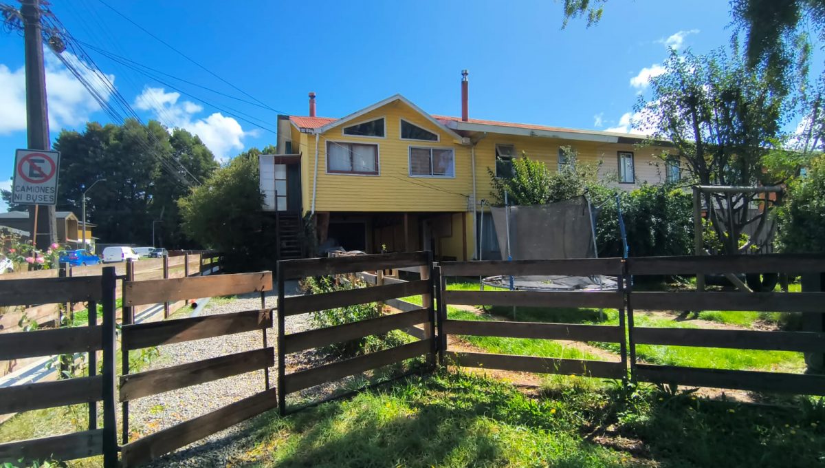 eef8fddc-e6bd-43f7-9d3d-c3d87962d905