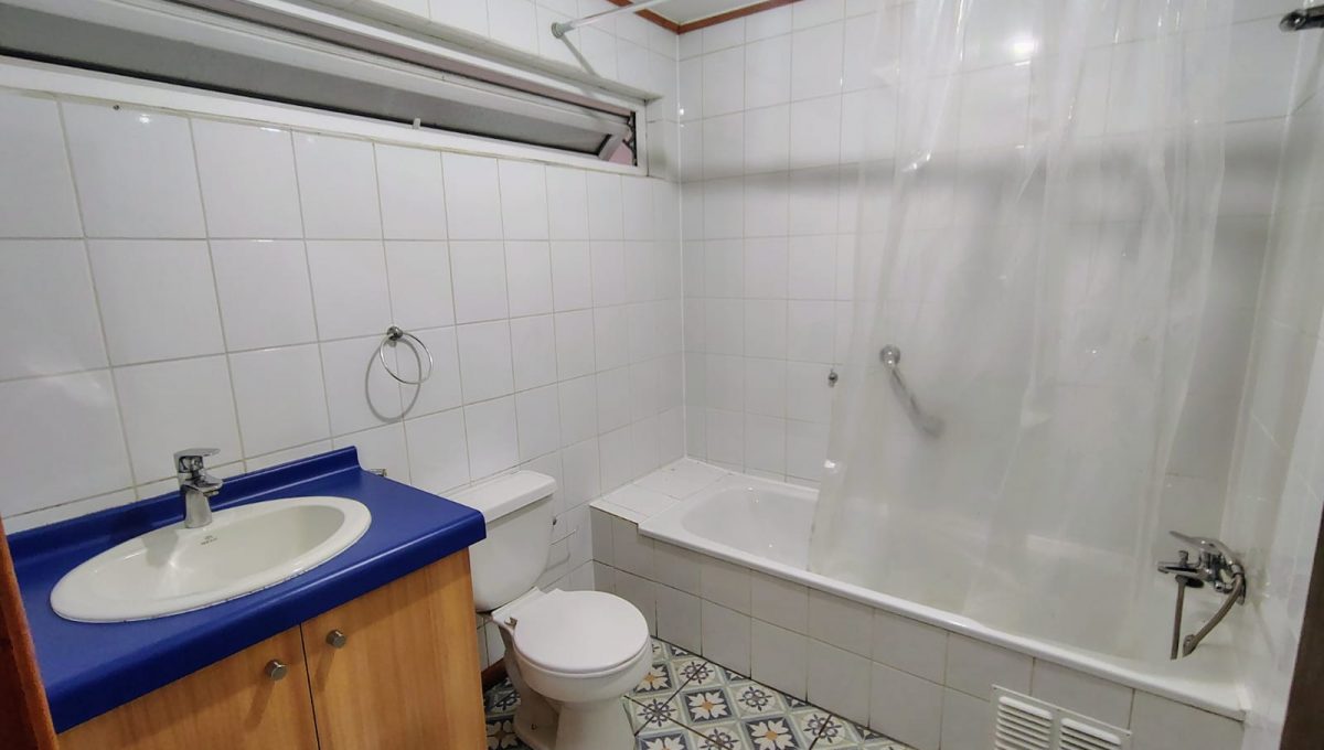 0f8782c4-c015-431d-a9cd-3b871cdc8007