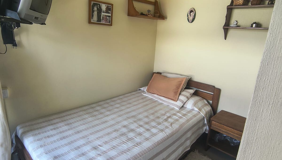 141f4f99-12d7-46f8-873e-5f132418200c