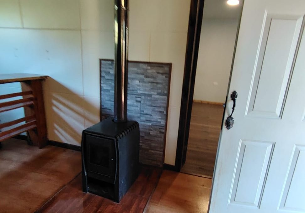 195e88e5-b166-4d0f-b2e8-d064dd442c6e