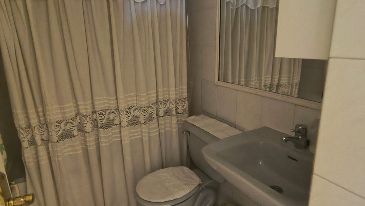 2c3d064b-958d-4806-99b7-e45d32495bd8