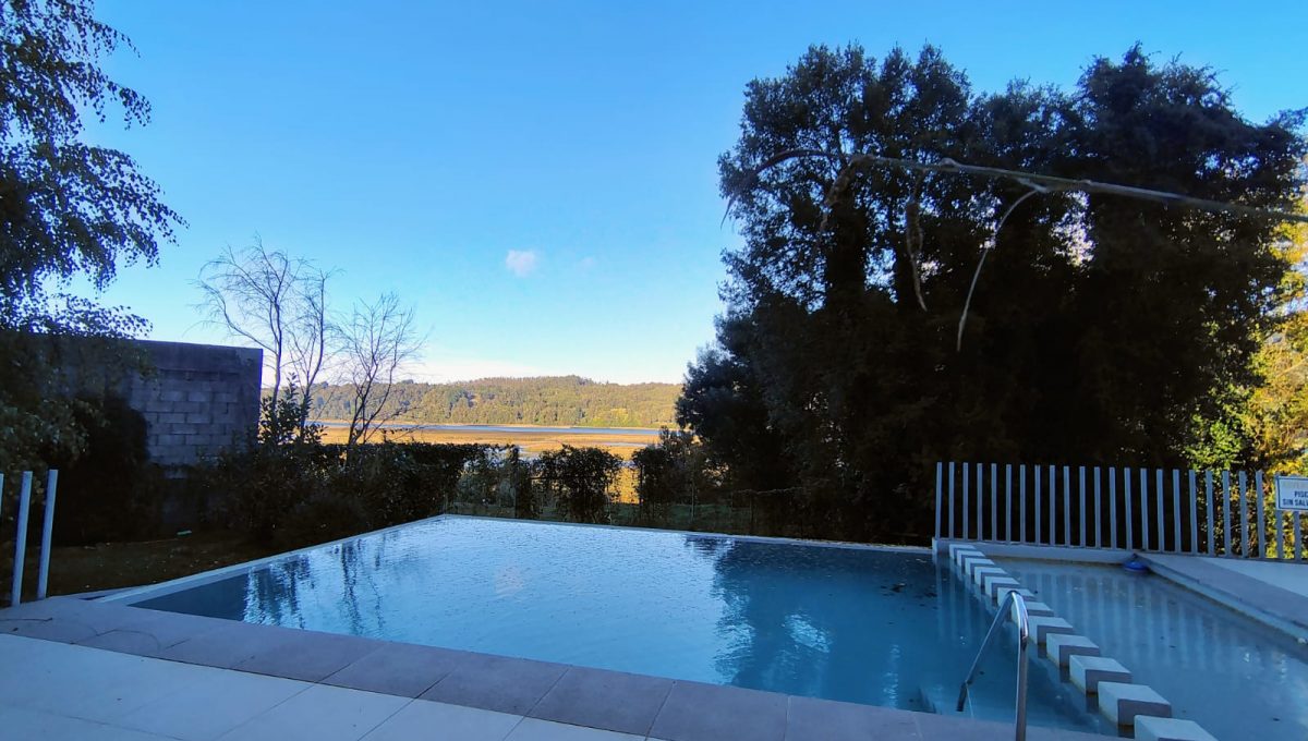 3c1a35e8-1129-4d5c-8b72-4b588fe5fc55