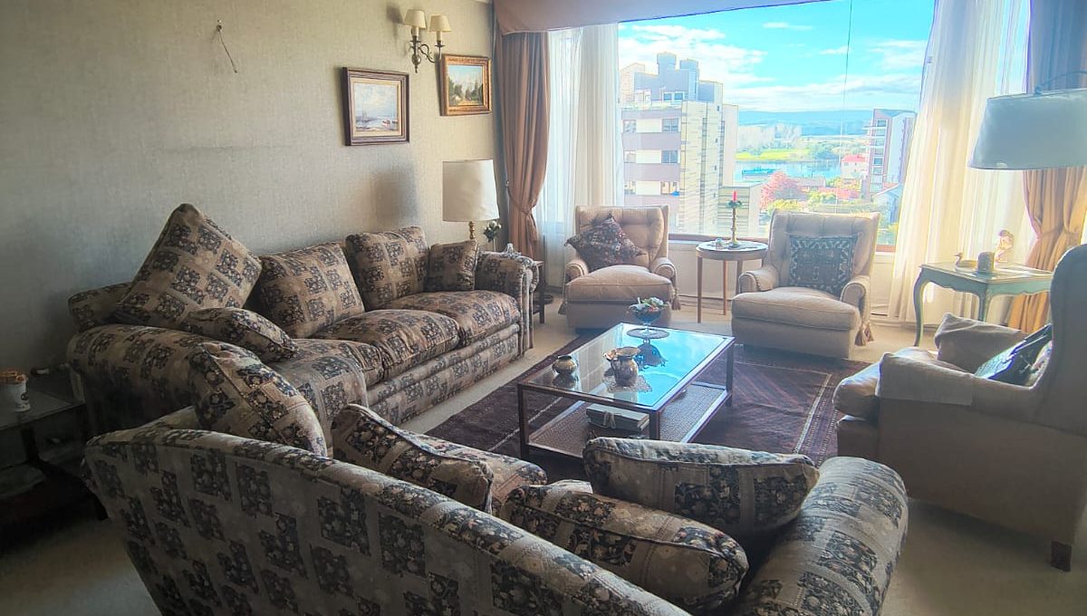 747f0f4a-d47c-4492-a856-8a3ee77f5216